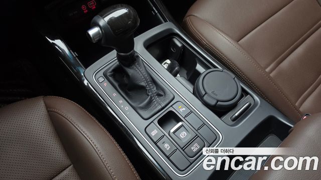 Kia Sorento Diesel 2.0 2WD Noblesse 2016 — фото 9