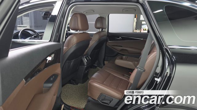 Kia Sorento Diesel 2.0 2WD Noblesse 2016 — фото 11