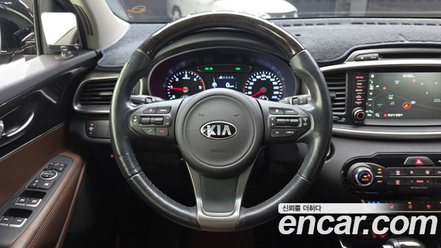 Kia Sorento Diesel 2.0 2WD Noblesse 2016 — фото 14