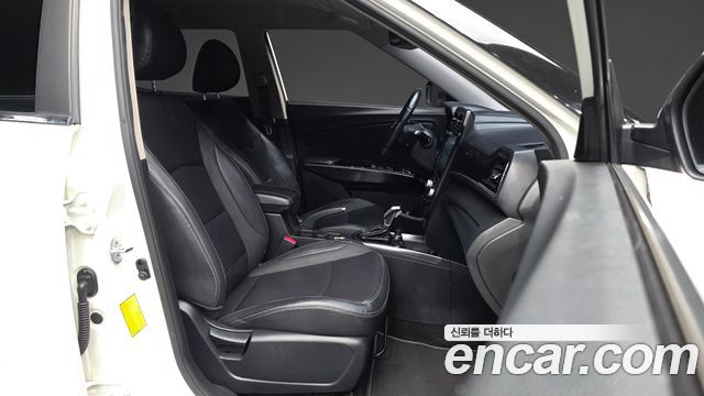 KG Mobility (SsangYong) Very New Tivoli Diesel 1.6 2WD V3 2020 — фото 11