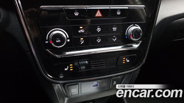 KG Mobility (SsangYong) Very New Tivoli Diesel 1.6 2WD V3 2020 — фото 16