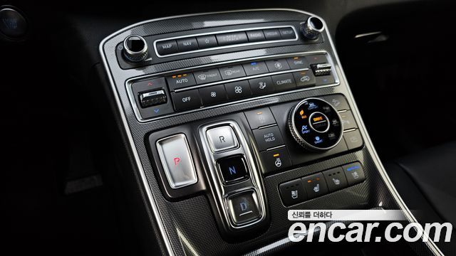 Hyundai Santa Fe Gasoline 2.5T 4WD Premium 2021 — фото 18