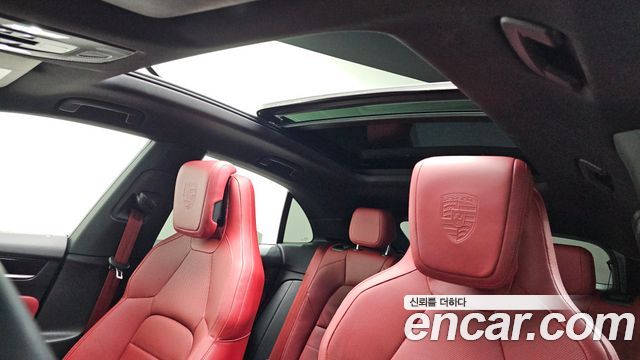 Porsche Macan EV 4S 2025 — фото 18
