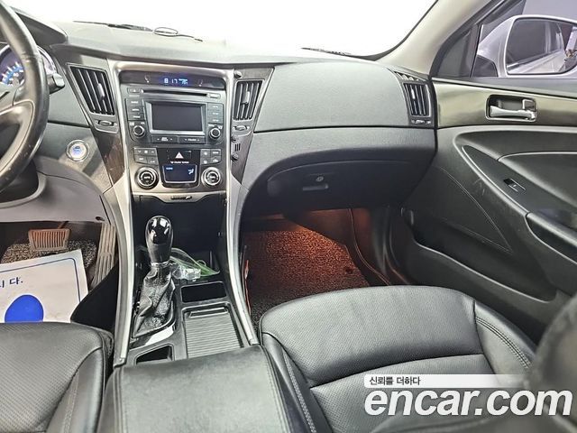 Hyundai Sonata The Brilliant LPI Smart(Handicapped) 2013 — фото 10