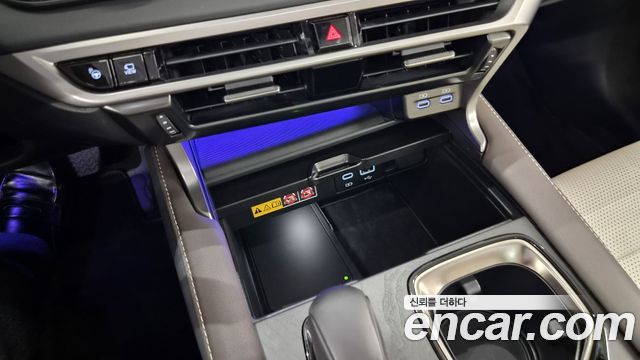 Lexus RX450h+ (V) Luxury 2025 — фото 21