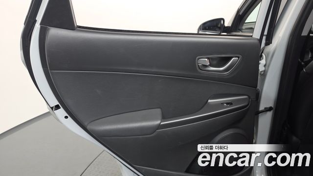Hyundai Kona Electric Modren 2020 — фото 25