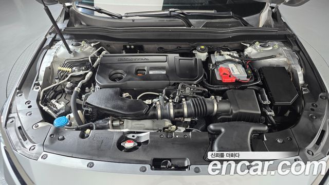 Honda Accord (X) 2.0 Turbo Sport 2019 — фото 6