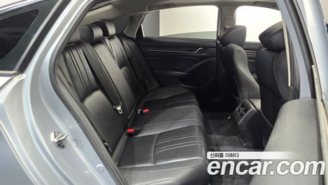 Honda Accord (X) 2.0 Turbo Sport 2019 — фото 11