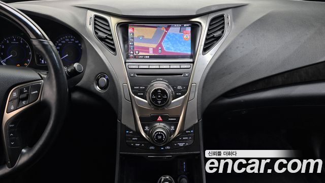 Hyundai Grandeur (HG) HG240 Modern 2014 — фото 14