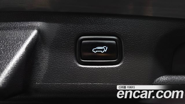 Hyundai Palisade Diesel 2.2 2WD Prestige 2023 — фото 30