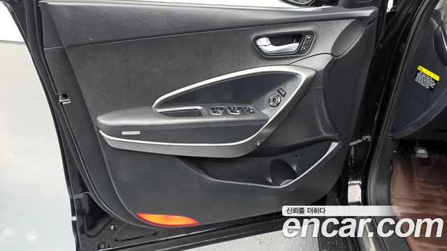 Hyundai Santa Fe The Prime Diesel 2.0 2WD Exclusive 2016 — фото 24