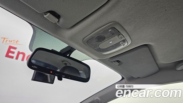 Kia Pride 4DR 1.6 GDI Luxury 2015 — фото 17