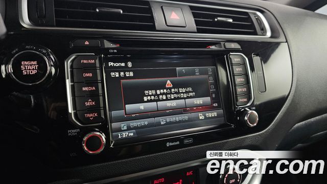 Kia Pride 4DR 1.6 GDI Luxury 2015 — фото 31
