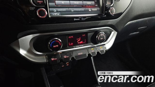Kia Pride 4DR 1.6 GDI Luxury 2015 — фото 32