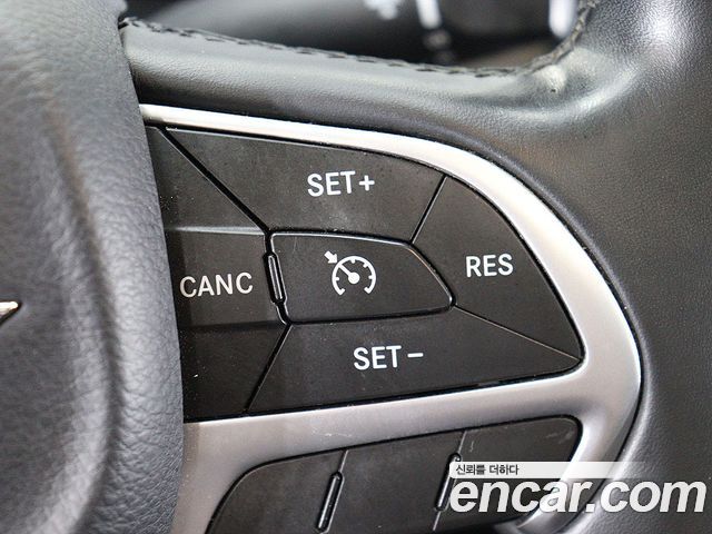 Chrysler 200 (II) 2.4 Limited 2015 — фото 15