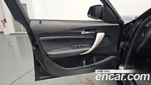 BMW 1 Series (F20) 118d JOY 5DOOR 2018 — фото 24