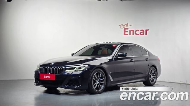 BMW 5 Series (G30) 520i M Sport 2022 — фото 1