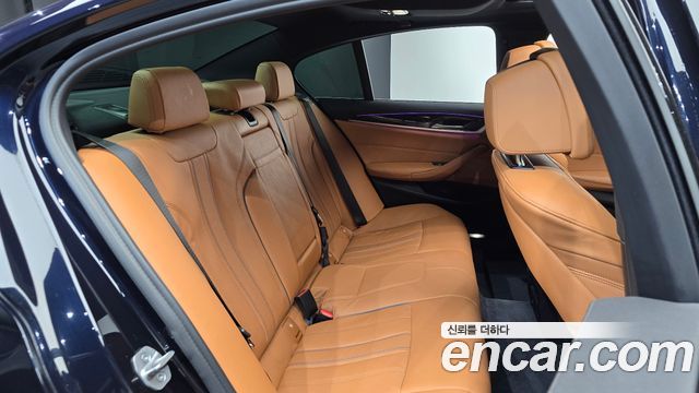 BMW 5 Series (G30) 520i M Sport 2022 — фото 11