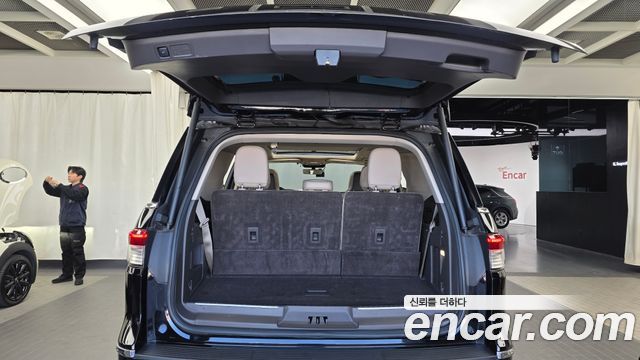 Lincoln Navigator (IV) 3.5L 2022 — фото 20