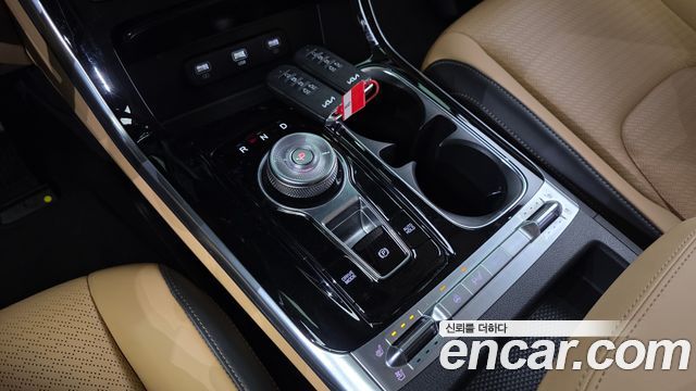 Kia Carnival (IV) Gasoline 7-Seater Signature 2023 — фото 9