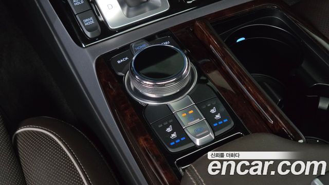 Genesis EQ900 3.3 T-GDI AWD Prestige 2016 — фото 9