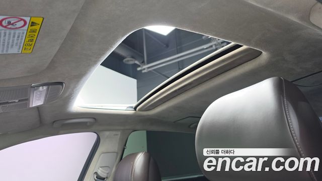 Genesis EQ900 3.3 T-GDI AWD Prestige 2016 — фото 17