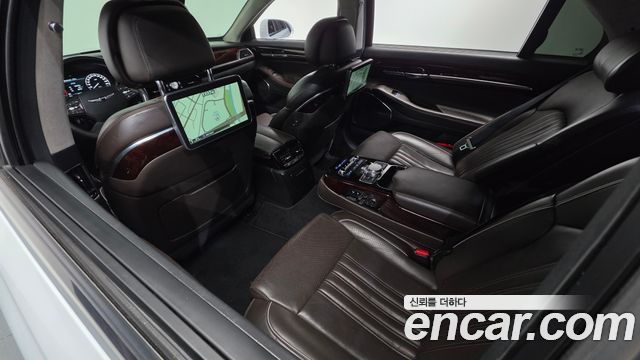 Genesis EQ900 3.3 T-GDI AWD Prestige 2016 — фото 28