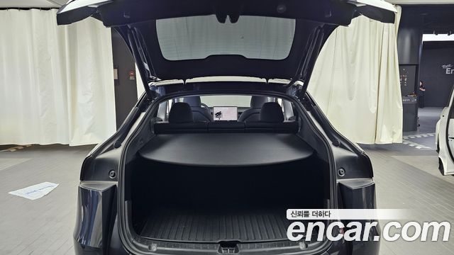 Tesla Model Y RWD 2025 — фото 20