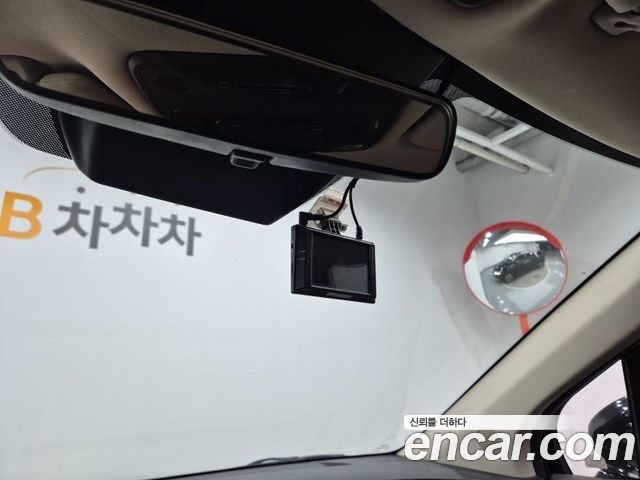 Kia Carnival (IV) Diesel 9-Seater Prestige 2021 — фото 18