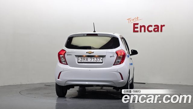 Chevrolet Next Spark LT Plus 2017 — фото 4