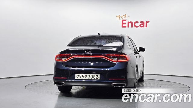 Hyundai Grandeur (IG) 2.4 Premium Special 2018 — фото 4