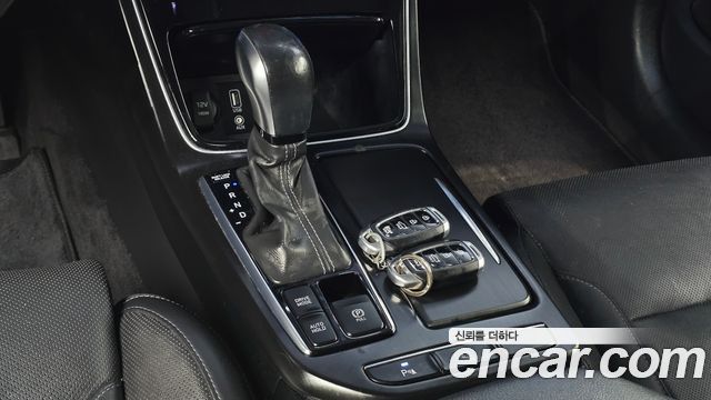 Hyundai Grandeur (IG) 2.4 Premium Special 2018 — фото 9