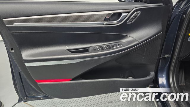 Hyundai Grandeur (IG) 2.4 Premium Special 2018 — фото 24