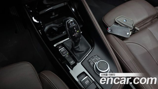 BMW X1 (F48) xDrive 20i M Sport 2022 — фото 9