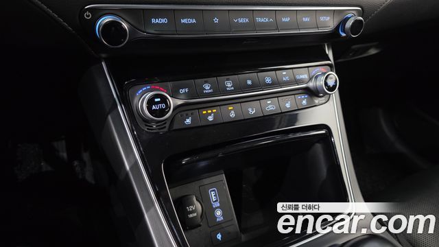 Hyundai Grandeur (IG) 3.0 Exclusive Special 2019 — фото 18