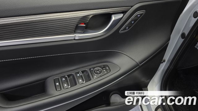 Hyundai Grandeur (IG) 3.0 Exclusive Special 2019 — фото 28