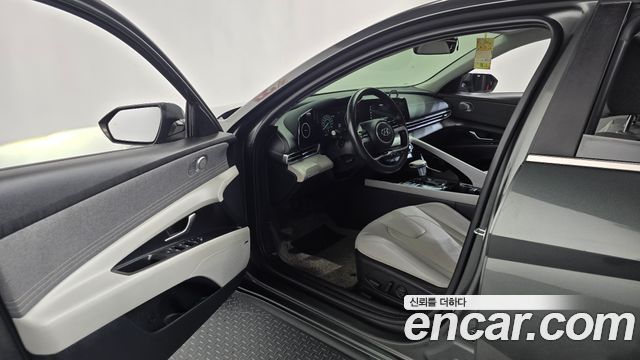 Hyundai Avante (CN7) 1.6 Inspiration 2021 — фото 10