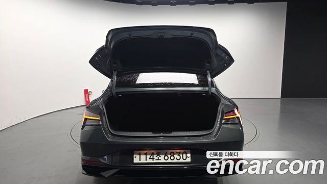 Hyundai Avante (CN7) 1.6 Inspiration 2021 — фото 20