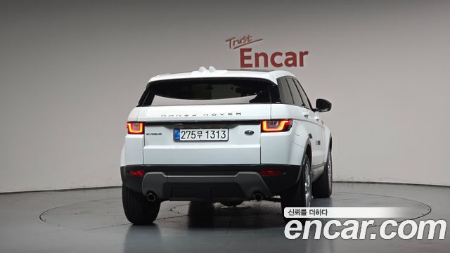 Land Rover Range Rover Evoque 2.0 Si4 HSE 2016 — фото 4