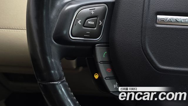 Land Rover Range Rover Evoque 2.0 Si4 HSE 2016 — фото 17