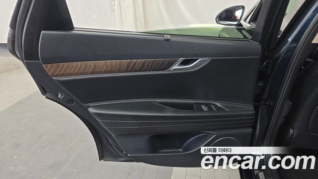 Genesis G80 (RG3) Gasoline 2.5 Turbo AWD 2022 — фото 25