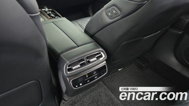 Genesis G80 (RG3) Gasoline 2.5 Turbo AWD 2022 — фото 32