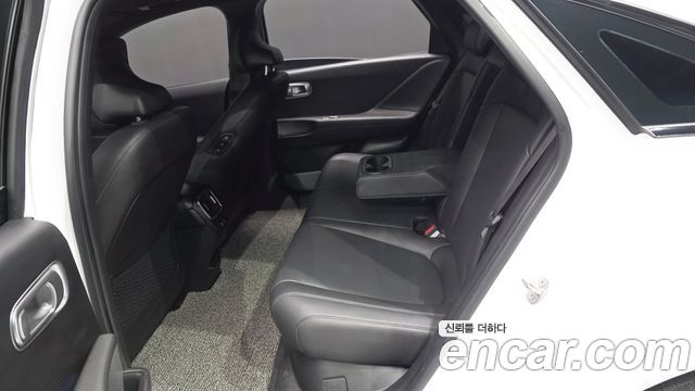 Hyundai Ioniq 6 Long Range Prestige 2025 — фото 12