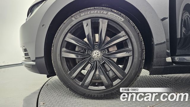 Volkswagen Arteon 2.0 TDI Prestige 2019 — фото 5