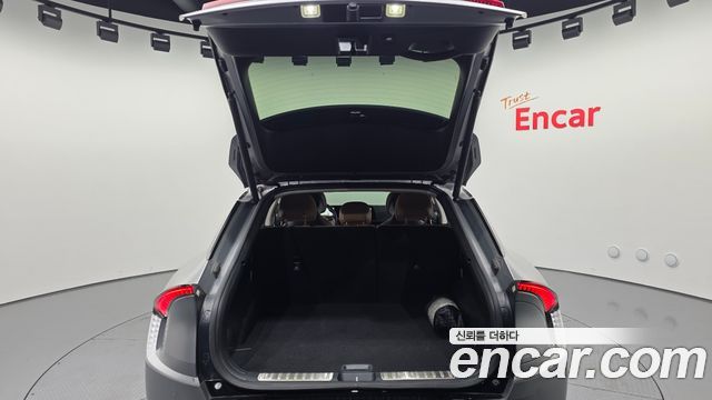 Kia EV6 Long Range Earth 2023 — фото 16