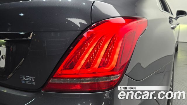 Genesis EQ900 3.3 T-GDI AWD Premiun Luxury 2016 — фото 23