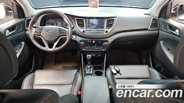 Hyundai Tucson Diesel 2.0 2WD Modern 2017 — фото 7