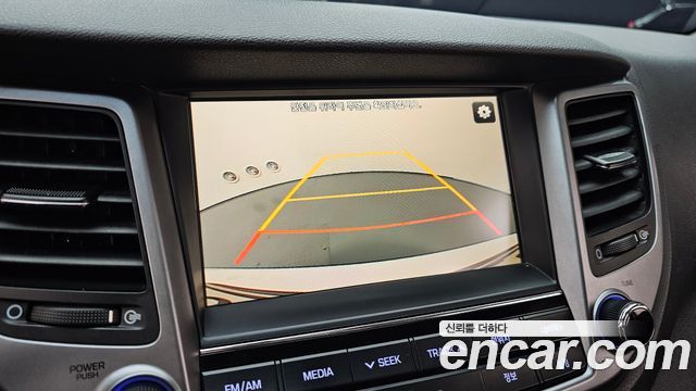 Hyundai Tucson Diesel 2.0 2WD Modern 2017 — фото 16