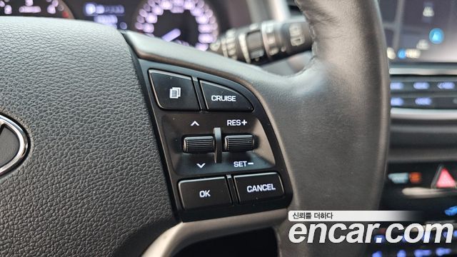 Hyundai Tucson Diesel 2.0 2WD Modern 2017 — фото 28