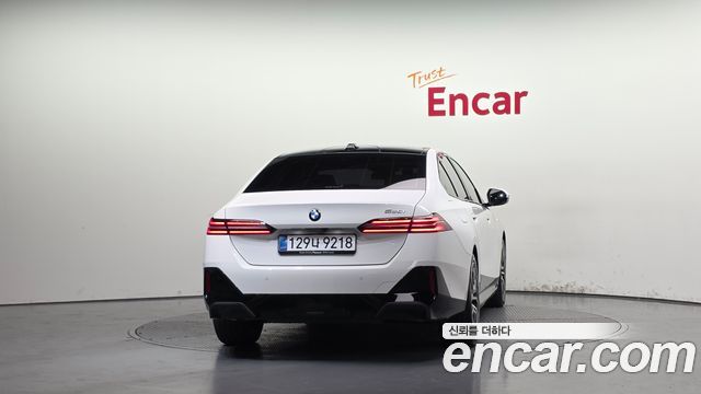 BMW 5 Series (G60) 520i M Sport 2025 — фото 4